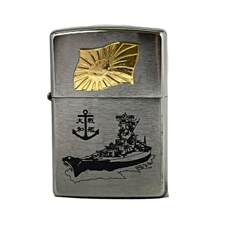 海上自衛隊 戦艦大和 Zippo Type4 金軍艦旗 ZAZ011 ジッポ ジッポー 戦艦ヤマト ライター ジッポーライター アメリカ製 シルバー【C】